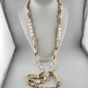Vintage Shell Mother Of Pearl‎ Gold Tone Beaded Necklace
